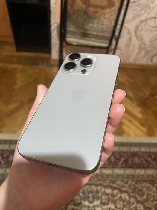 iPhone 15Pro 128GB 85%
