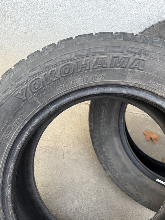 Единична гума Yokohama 225/65 R17 DOT 1116 протектор 5мм