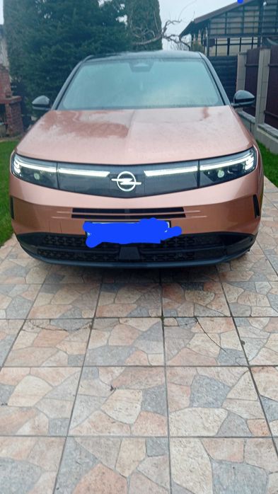 noul Opel Grandland 1.2benzina hibrid baterie 48v