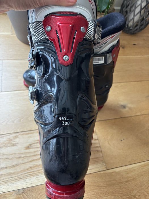 Скиорски обувки Salomon  и  Technica