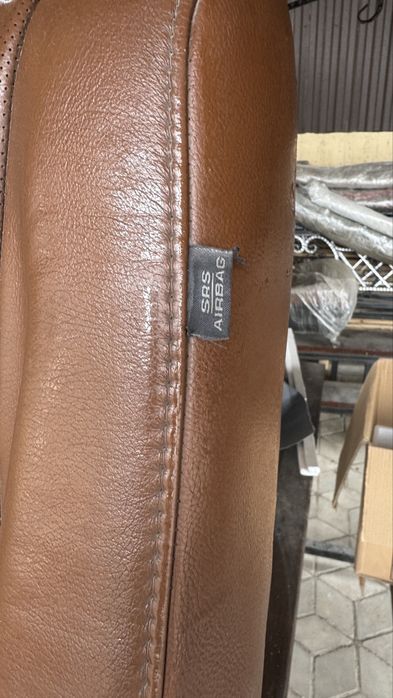 Сидение передние Тундры