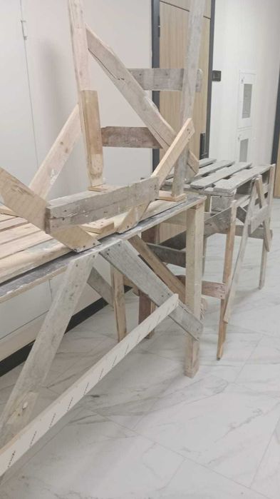 Унитаз для ремонта и стройки. Унитаз с бачком для дома..