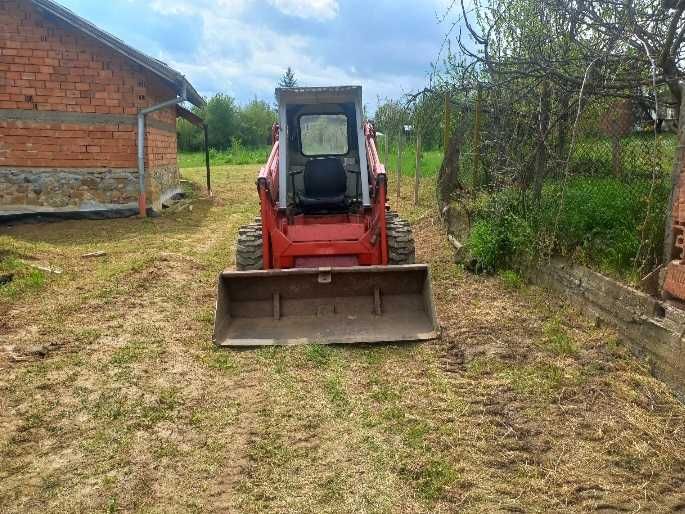 Gehl SL 4610 челен товарач