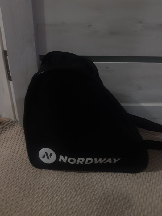 Продам коньки! 37р. Хоккейные