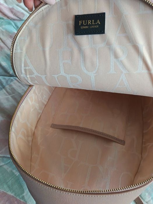 Furla  оригинална раница- нова