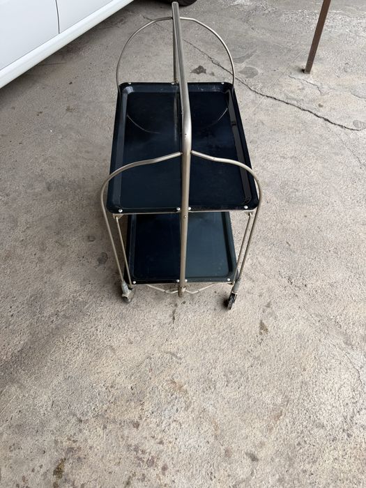 Складной столик етажерка