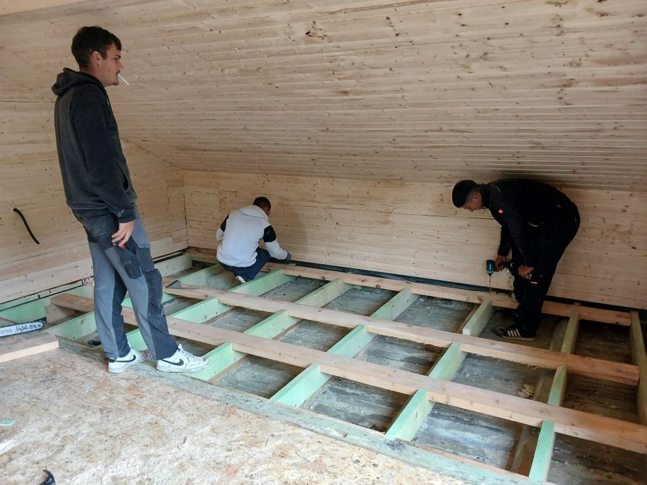 Executăm acoperișuri complete în toată România! Țiglă metalică, dulgherie și reparații. Ofertă avantajoasă, materiale de calitate. Sună acum