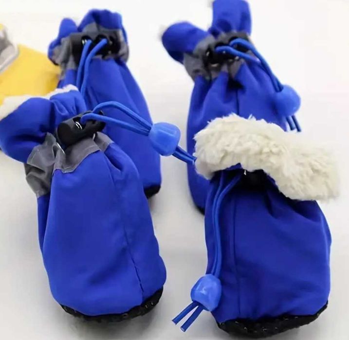 Обувь для собак до 12 кг.