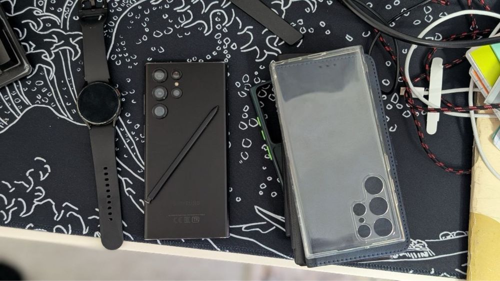 Продам Samsung S22 Ultra