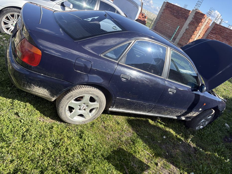 Audi a4 b5 на части