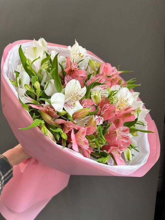 Цветы розы доставка