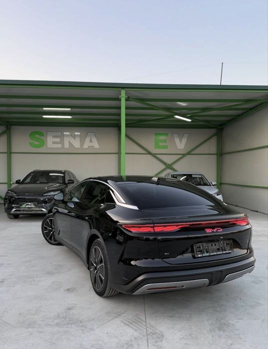 BYD HAN L 2025 год