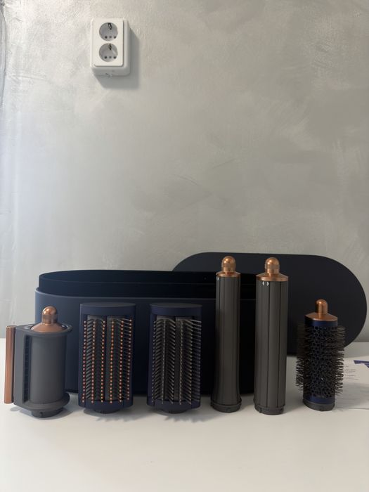Dyson Airwrap Complete Long HS05 в цвят Prussian Blue / Rich Copper