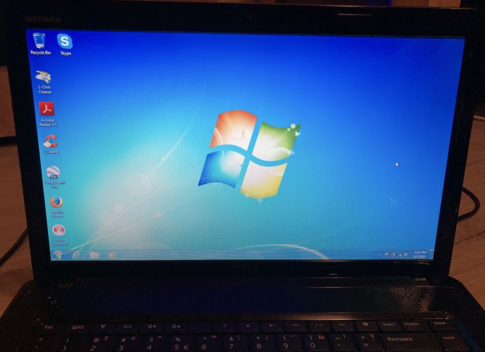 Лаптоп Dell Inspiron N5030