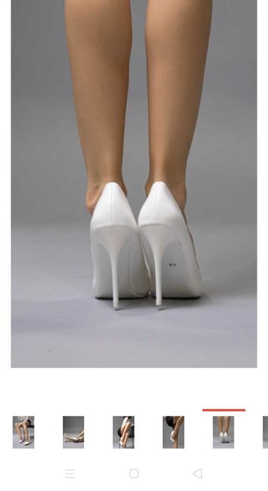 Туфли 39 р. Белого цвета