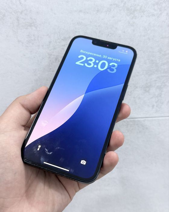 Продам Iphone 13 (128gb)