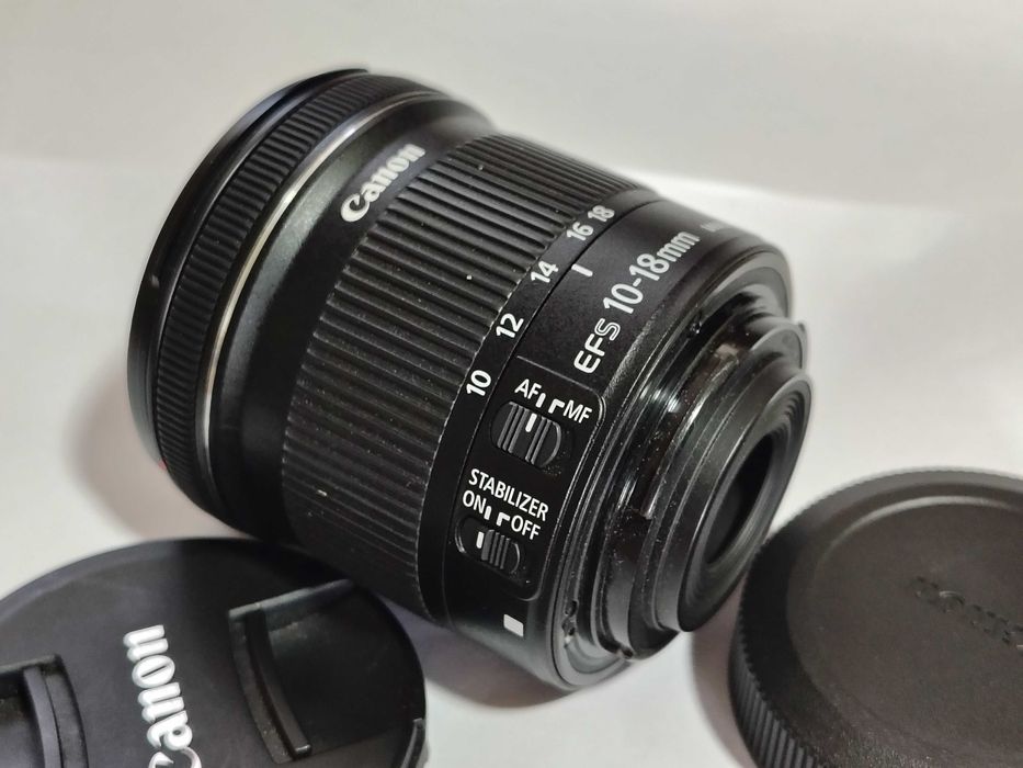 obiectiv canon 10-18 ef