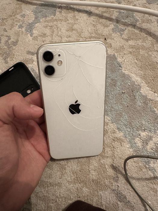 Iphone 11 сатылады