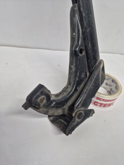 Домкрат BMW E34 родной