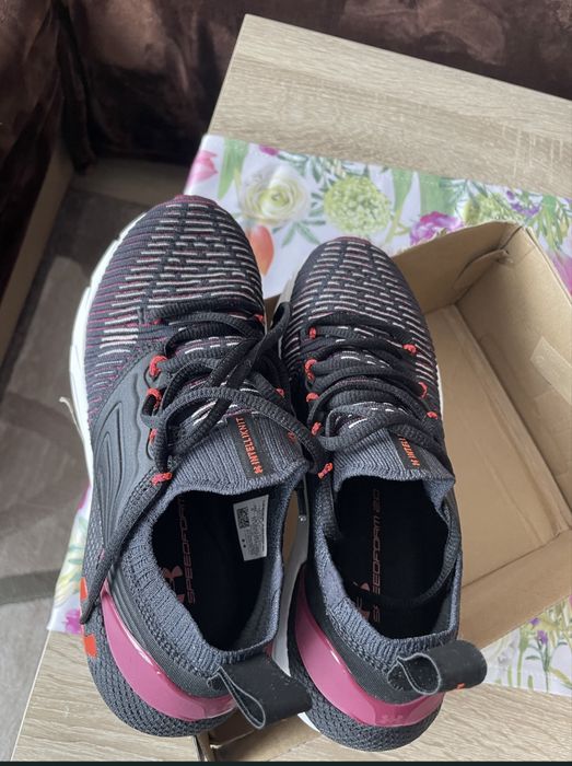 Маратонки Under Armour Phantom2 Eur:36,5