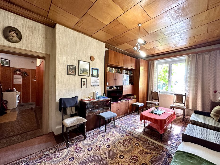 Продава се Двустаен апартамент в Велико Търново, Център - 63 кв.м за 1417 €/кв.м - Снимка #2