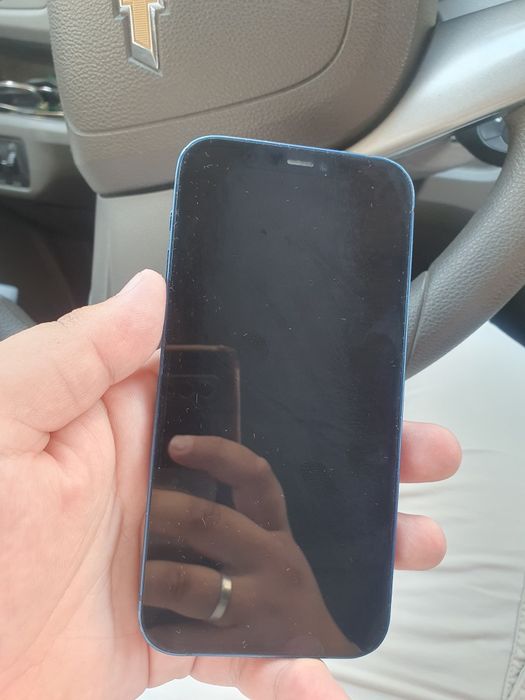 Продам iphone 12 128gb