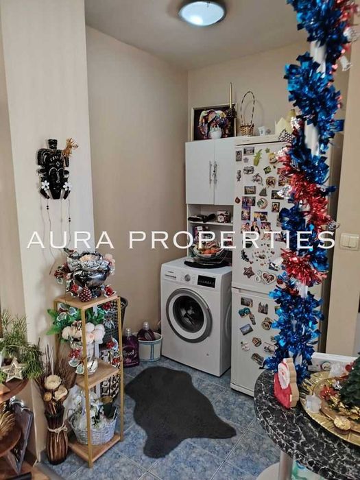 Продава се Тристаен апартамент в Разград, Житница - 98 кв.м за 682 €/кв.м - Снимка #12