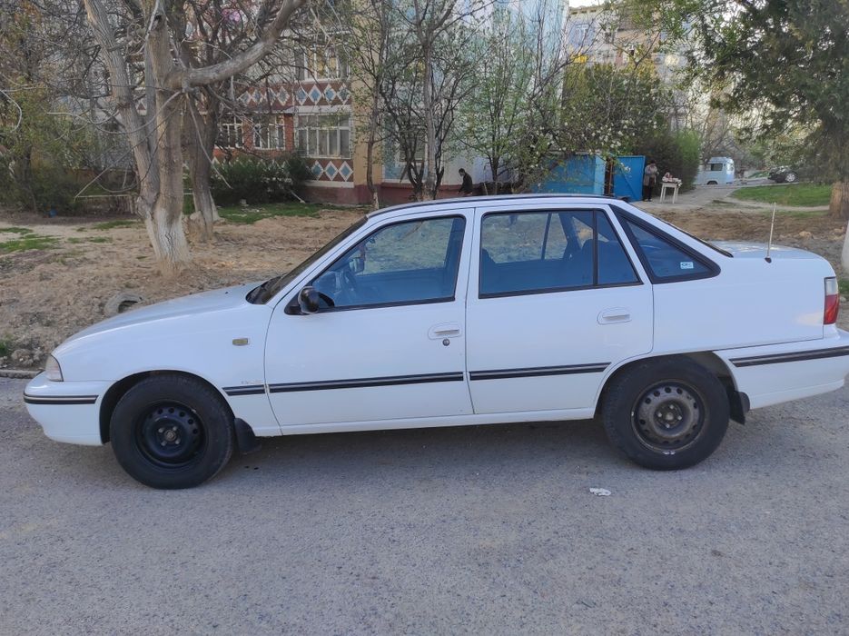 Продается Nexia 1