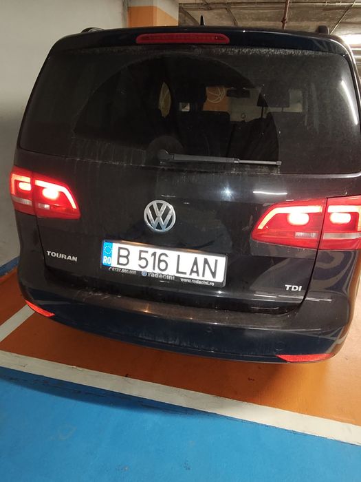 VOLKSWAGEN Touran 2012 — imagine 4