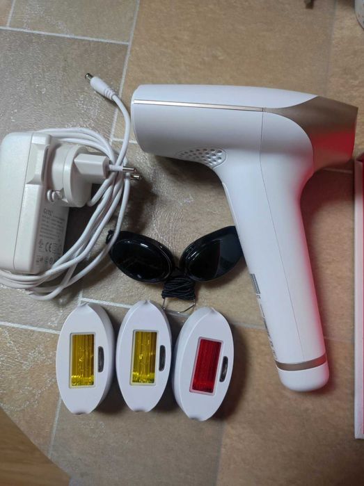 Фотоепилатор IPL LESCOLTON