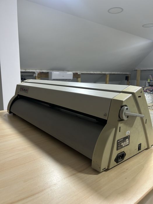 Roland CAMM-1 PNC-960 24-inch Desktop CutterPlotter