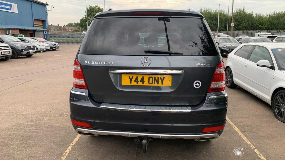 На Части Мерцедес ГЛ 350 цди 2011 година Mercedes GL X164 facelift