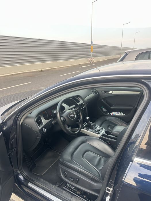 Vând audi A4 b8