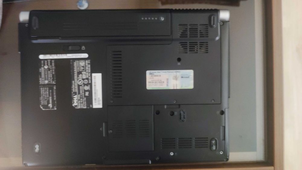 Лаптоп - Dell XPS M1330