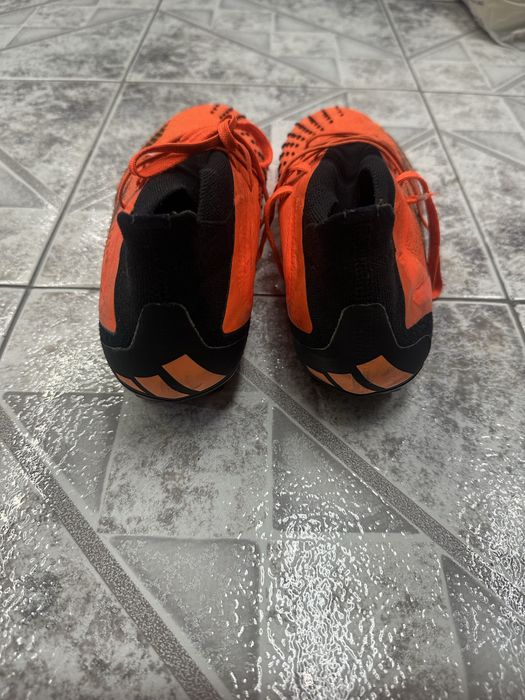 Бутонки Adidas Predator