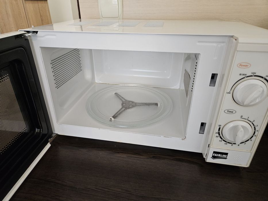 Микровълнова Fairline