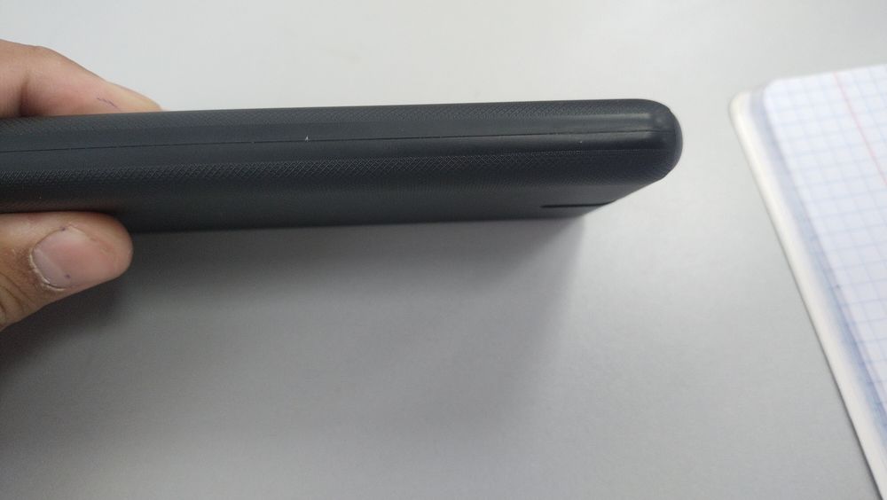 Повербанк ZYONS..