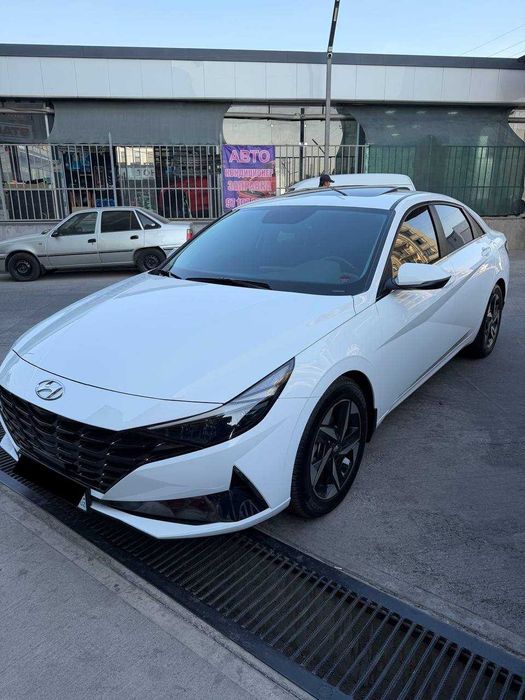 Hyundai Elantra 2021 йил 1.6 Full сотилади