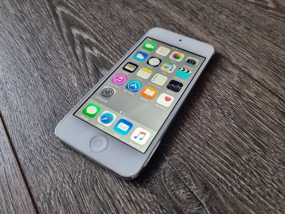 iPod Touch APPLE 5th gen.