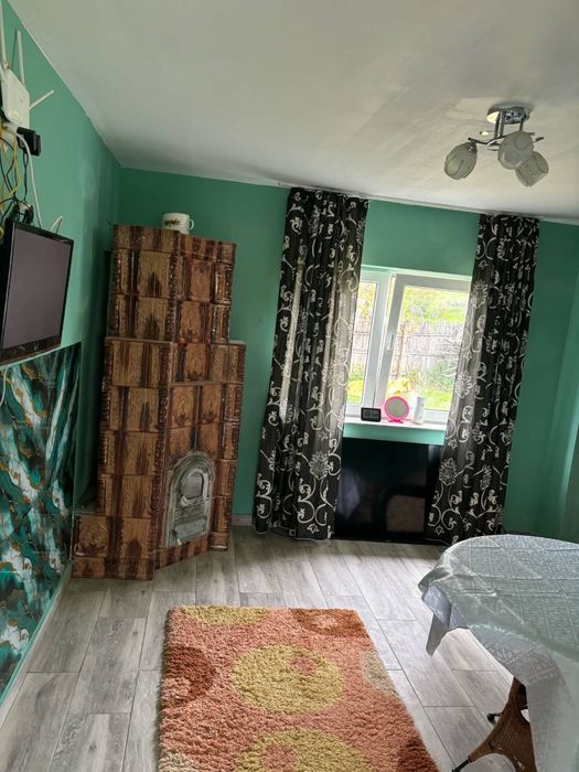 Casa de vanzare la tara complet renovata