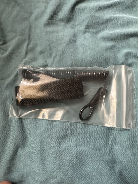 Продавам осигурителен кабел за пистолет