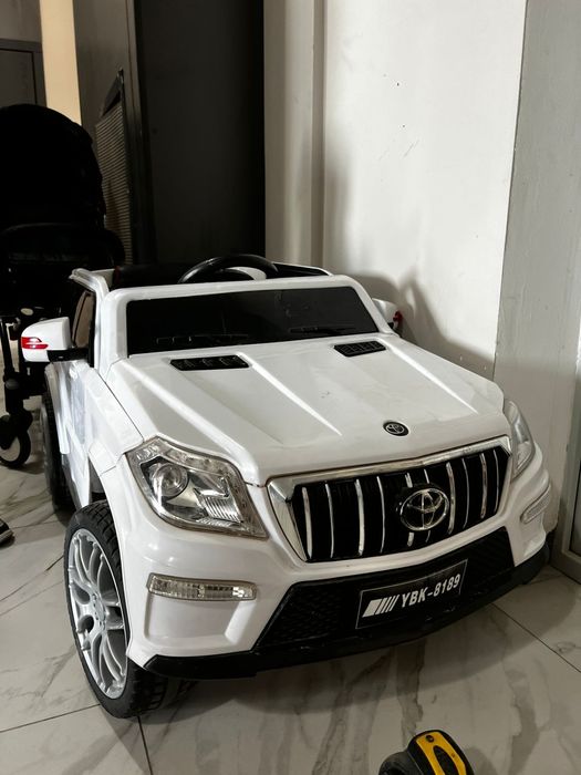 Машинка с пультом