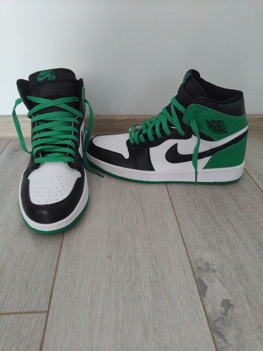 Air Jordan 1 High Lucky Green