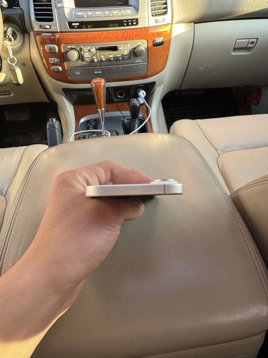 Продам Айфон 17 256гб