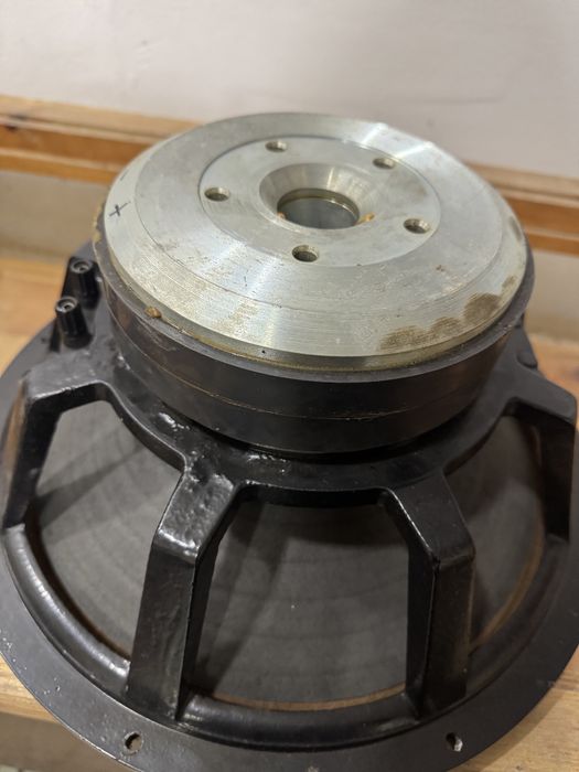 15 инчов, mid-bass говорител