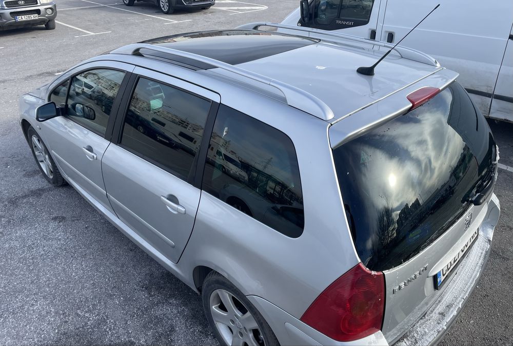 Пежо 307sw 2.0 136кс. Газ,бензин.