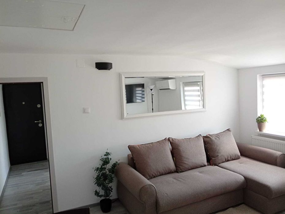 Inchiriez apartament in Vila zona Episcopiei Râmnicu Vâlcea