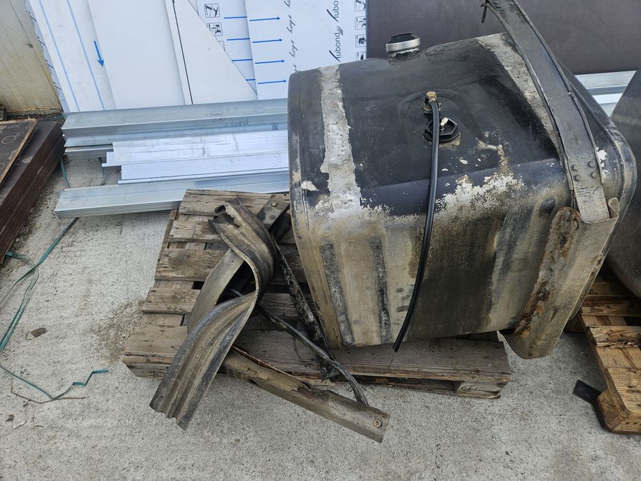 Rezervor aluminiu 200 l scania cu suporti