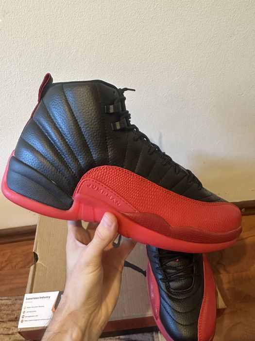 Air Jordan 12 Retro Flu Game (2016)