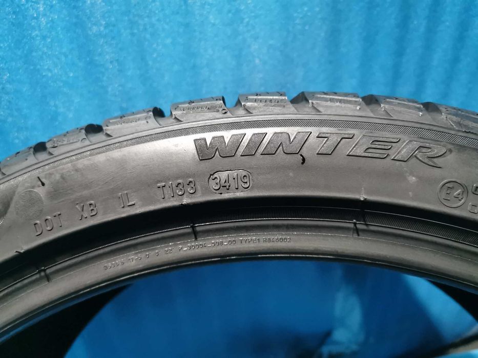 265/35 R21 - pirelli m+s 2 bucati